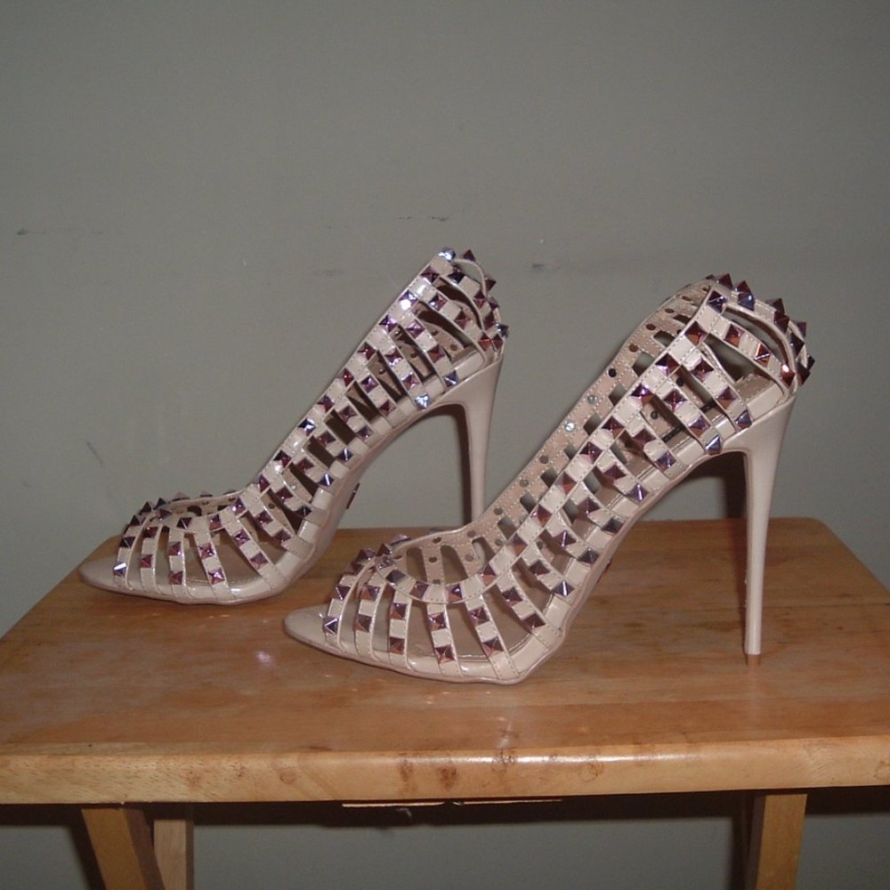 Giaro High Heel Pumps, Size 14-1/2